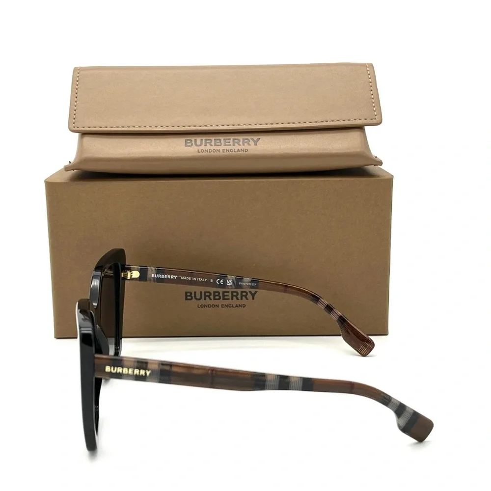 Burberry  TAMSIN BE4366 40418G  / Gray  Gradient  55mm Sunglass - Picture 3 of 4